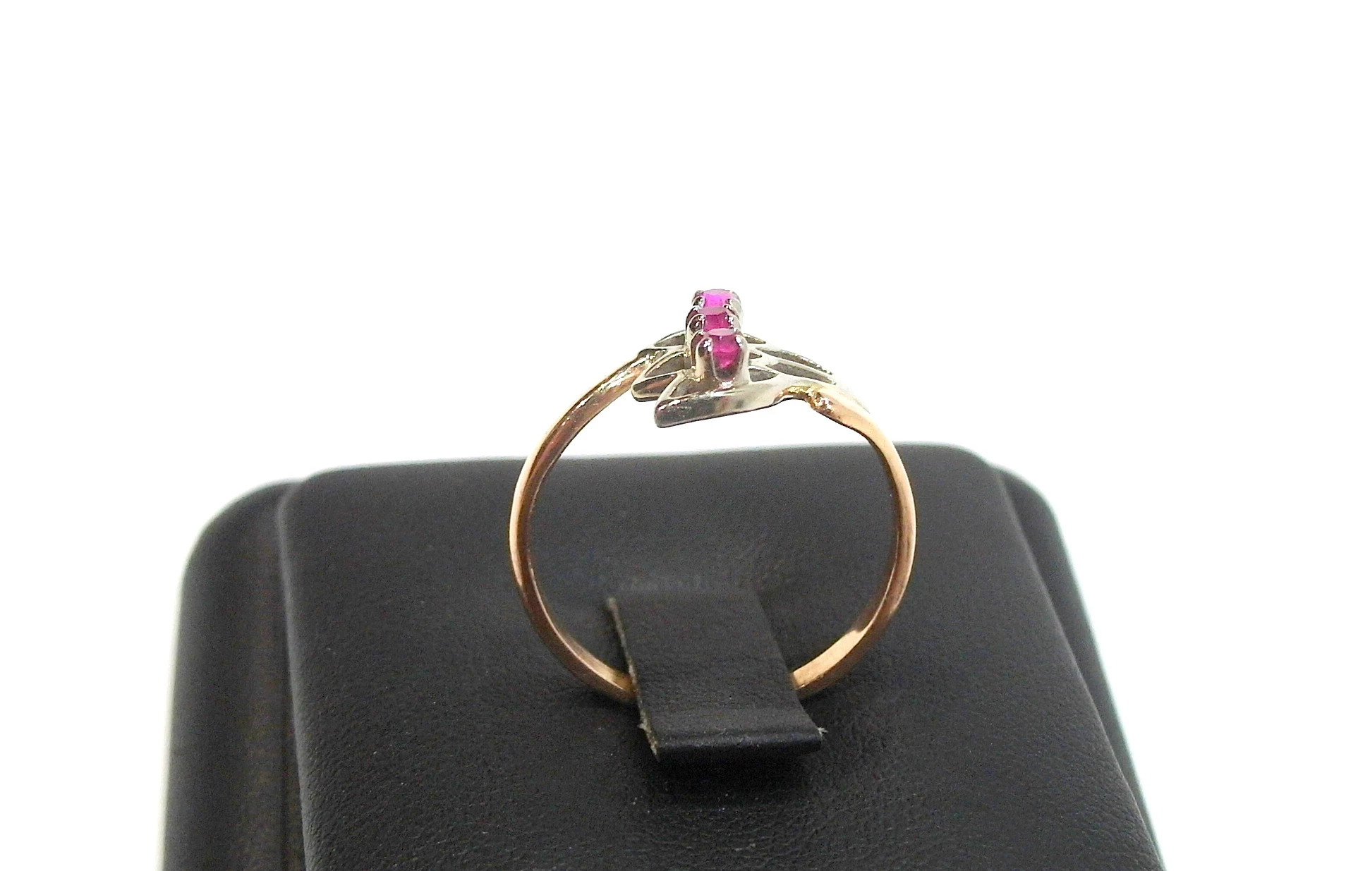 zloty-pierscion-wysadzany-3-kamykami-rpr585-r17-kamien-17088-128