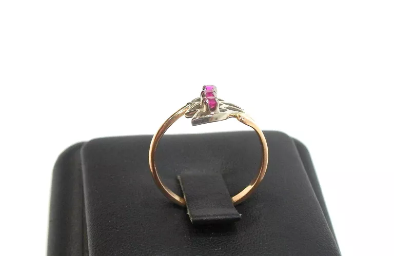 zloty-pierscion-wysadzany-3-kamykami-rpr585-r17-kamien-17088-128