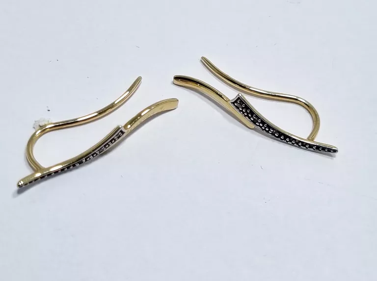 piekne-zlote-kolczyki-apart-diament-114-g-585-material-zloto