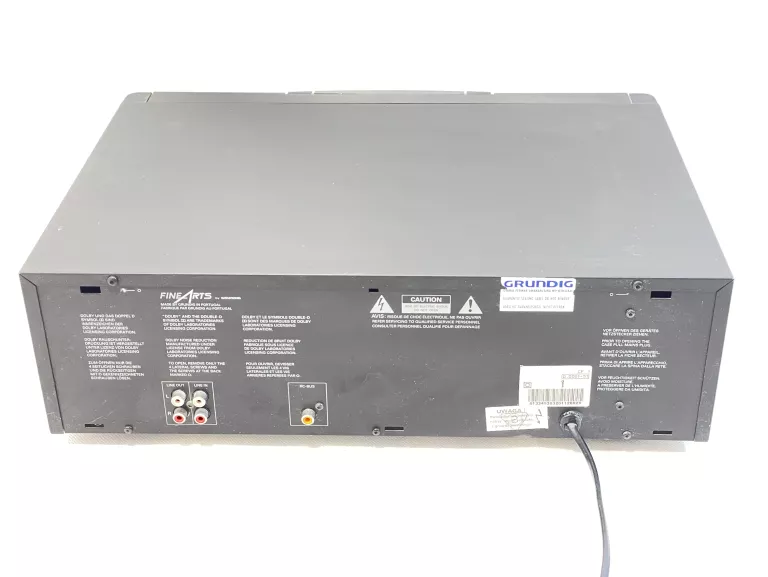 FINE ARTS BY GRUNDIG ODTWARZACZ KASET CF1