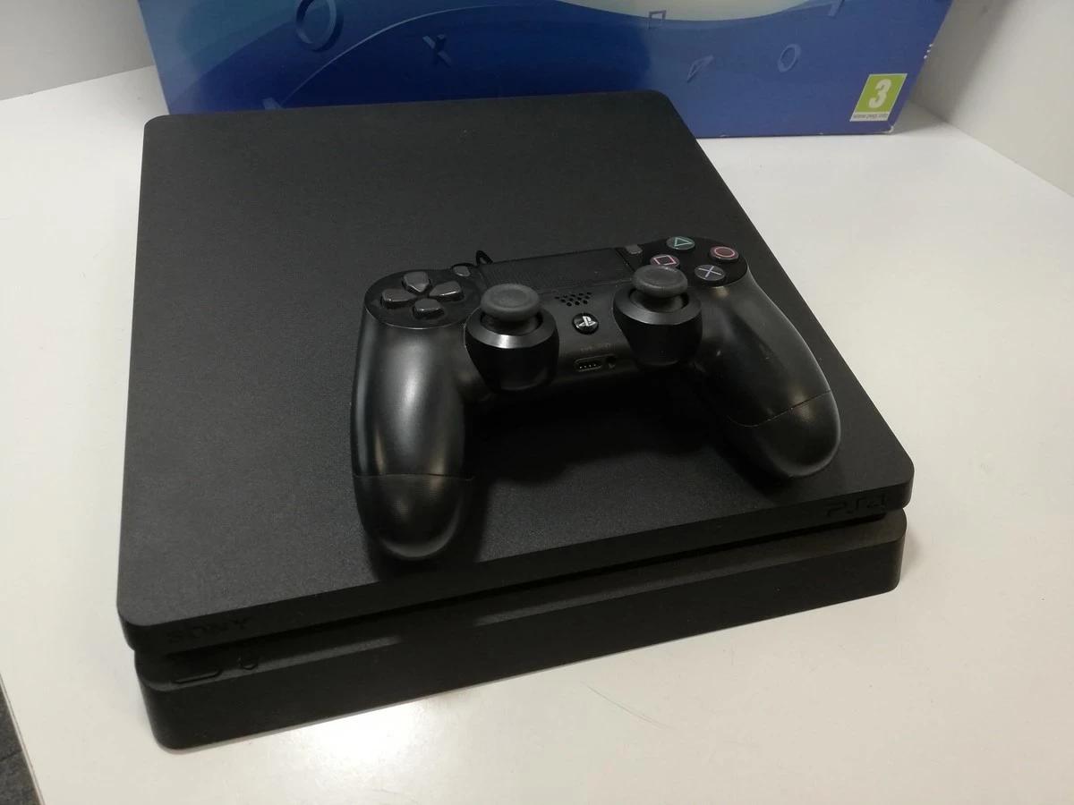 konsola-ps4-500gb-pudelko-ean-0711719927204