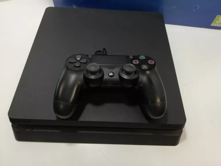 konsola-ps4-500gb-pudelko-kod-producenta-cuh-1116a