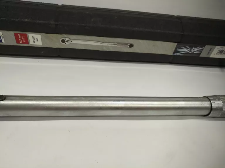 KLUCZ DYNAMOMETRYCZNY LUX TOOLS 42-210 NM