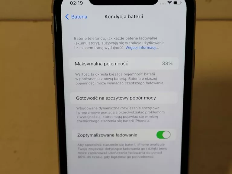 TELEFON IPHONE 11 - 128 GB