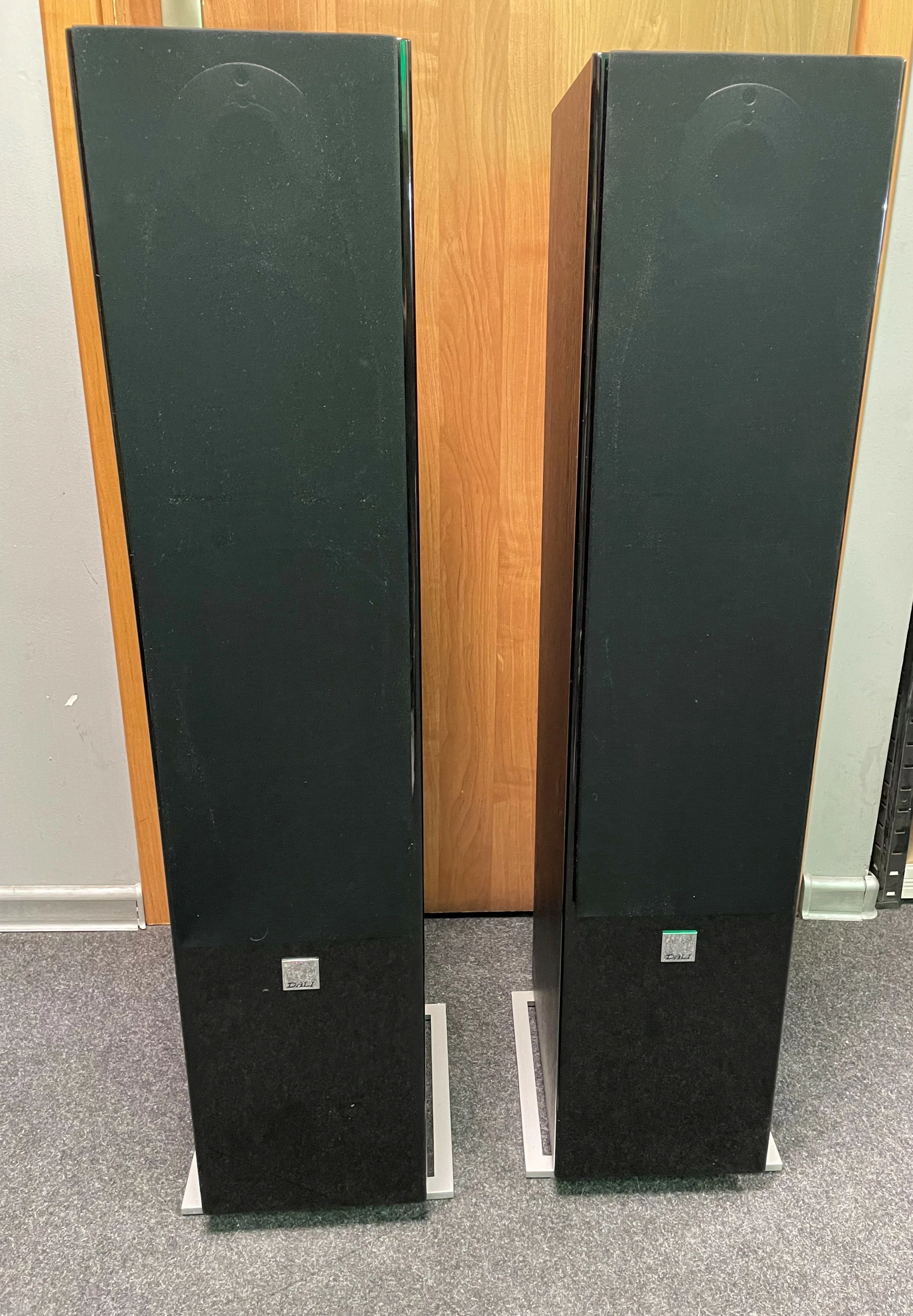 kolumny-dali-zensor-7-stan-uzywany