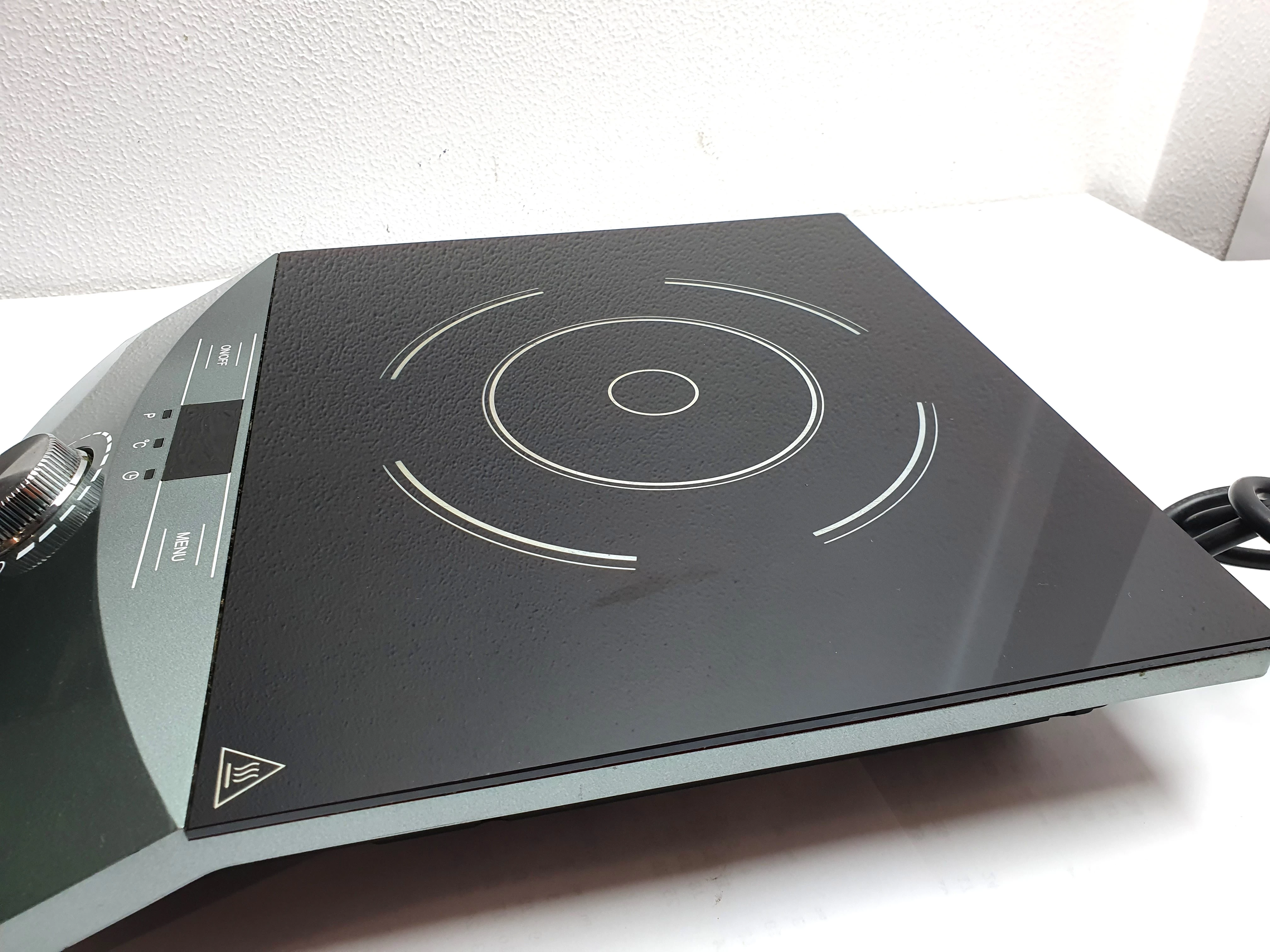 kuchenka-indukcyjna-hyundai-ind133-kolor-dominujacy-czarny