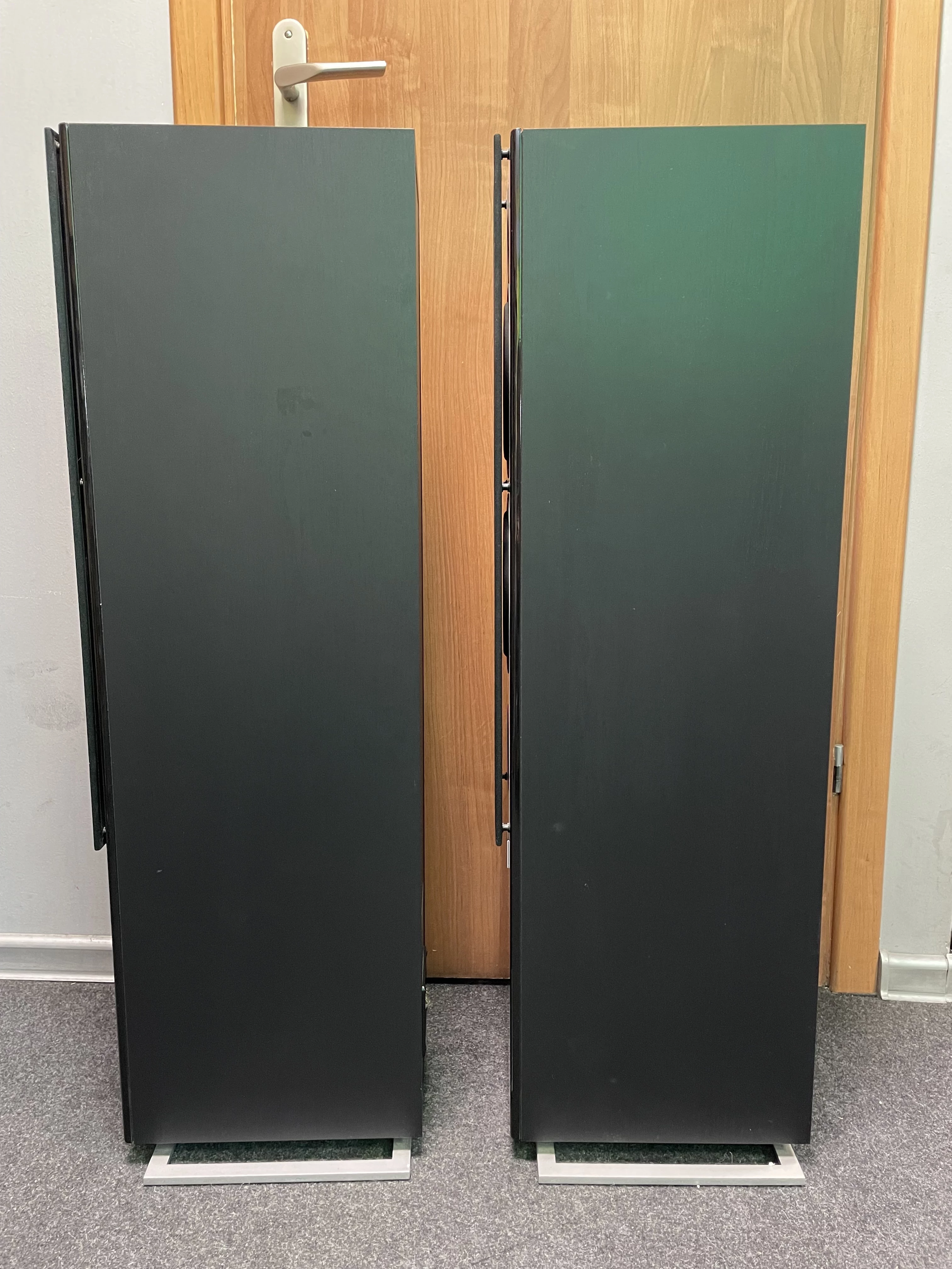 kolumny-dali-zensor-7-rodzaj-podlogowe