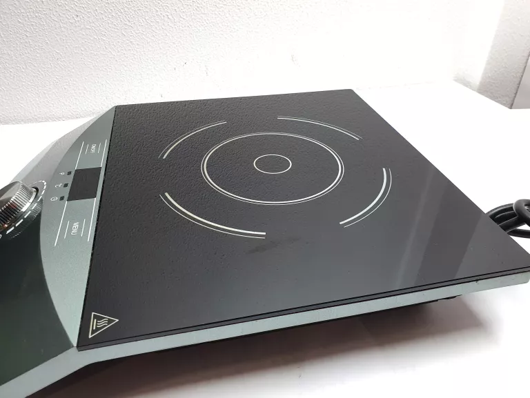 kuchenka-indukcyjna-hyundai-ind133-kolor-dominujacy-czarny