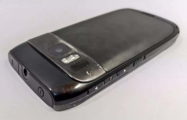 TELEFON NOKIA E6-00