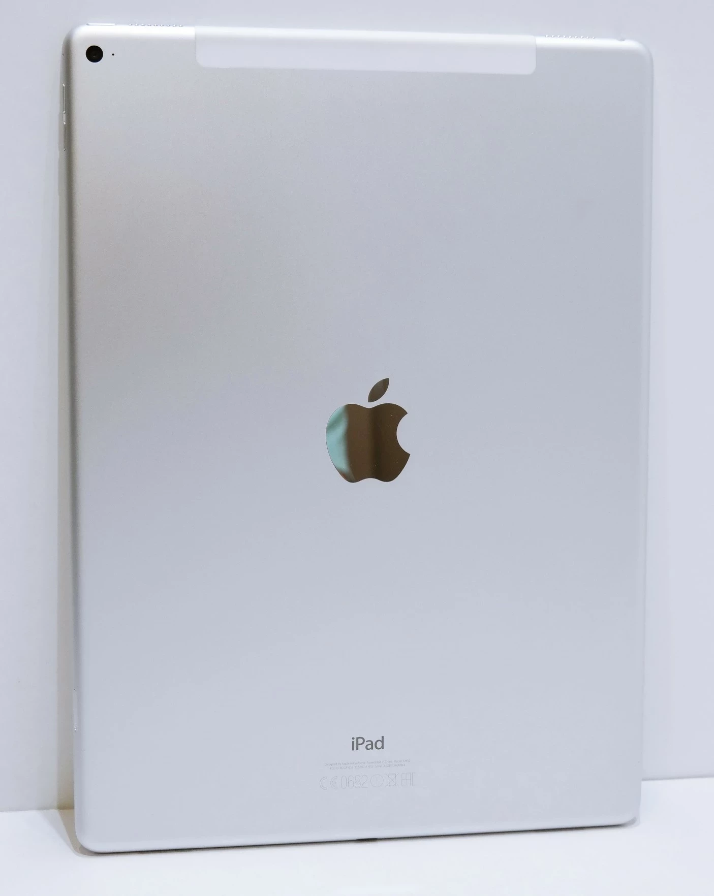 apple-ipad-pro-a1652-cellular-129-4gb-128gb-lte-kod-producenta-a1652