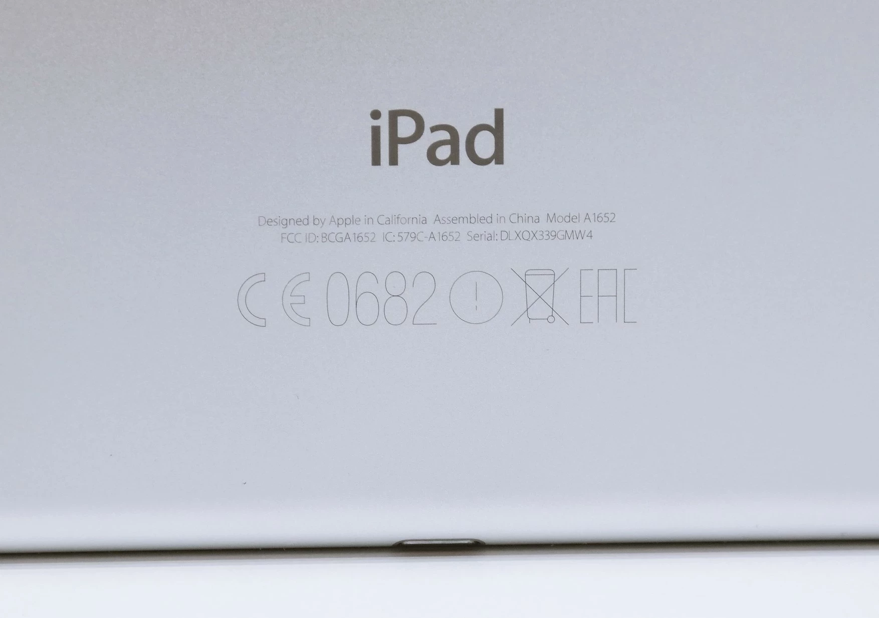 apple-ipad-pro-a1652-cellular-129-4gb-128gb-lte-kolor-srebrny