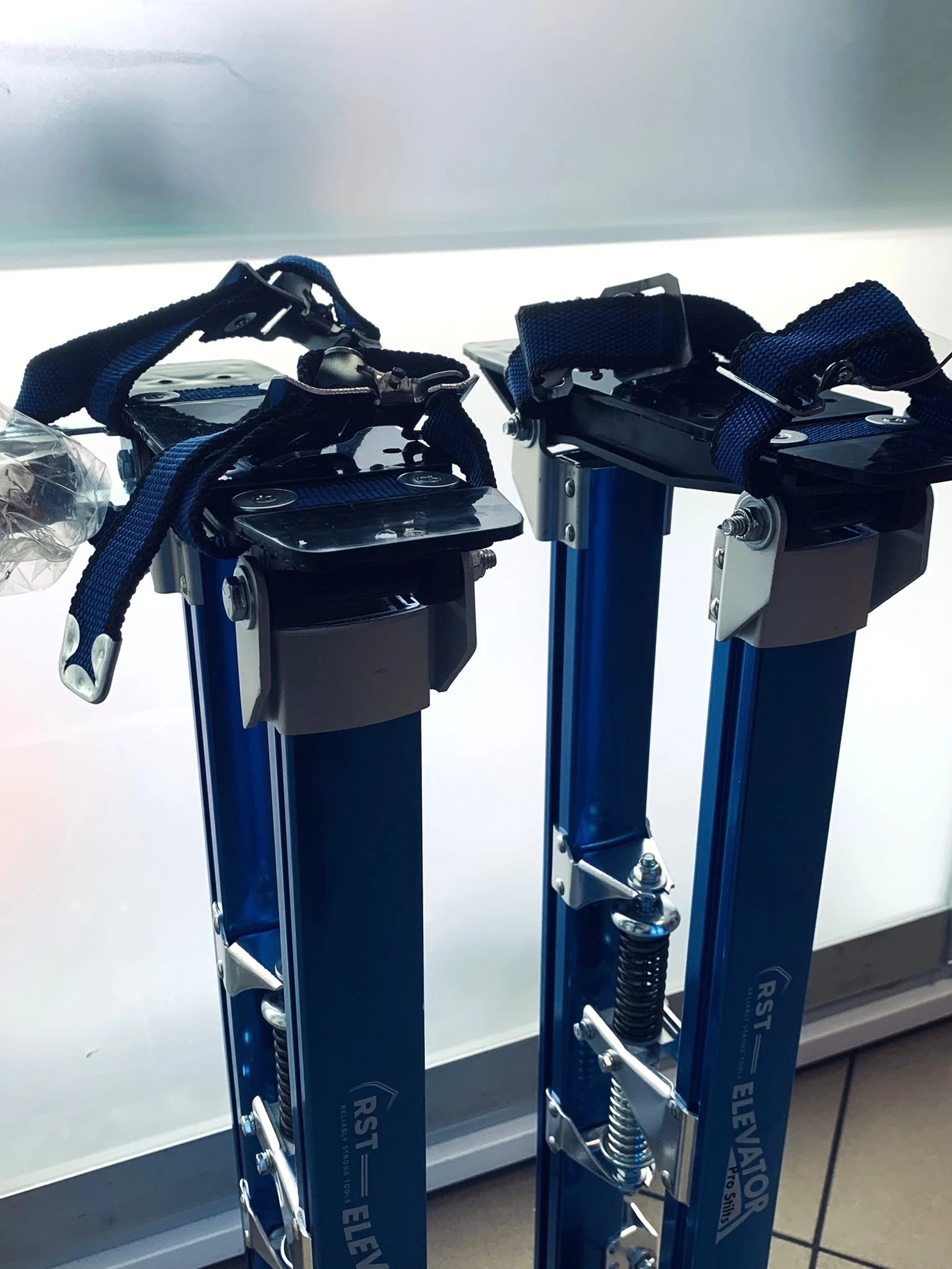 szczudla-rst-rtr2440e-elevator-pro-61-101cm-opis-kod-producenta-0000