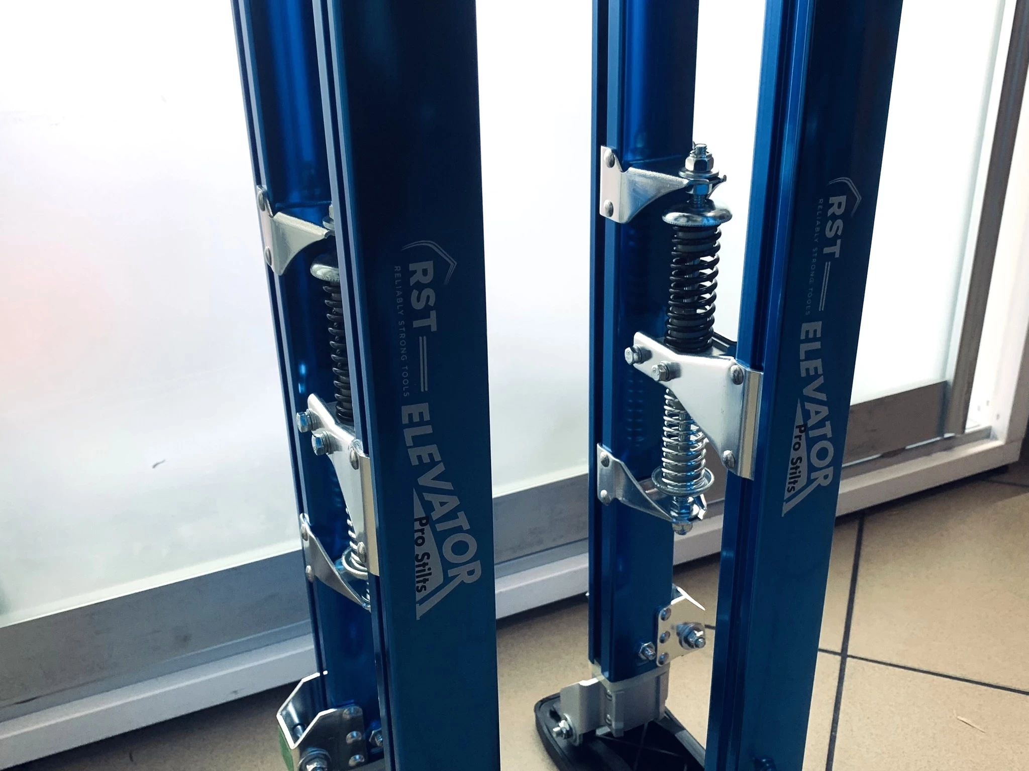 szczudla-rst-rtr2440e-elevator-pro-61-101cm-opis-waga-754