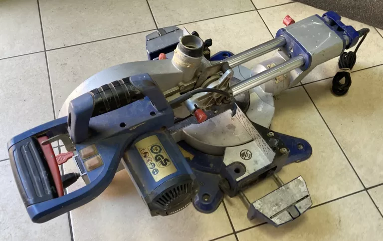 PILARKA UKOŚNICA METABO KGS 216 1500 W