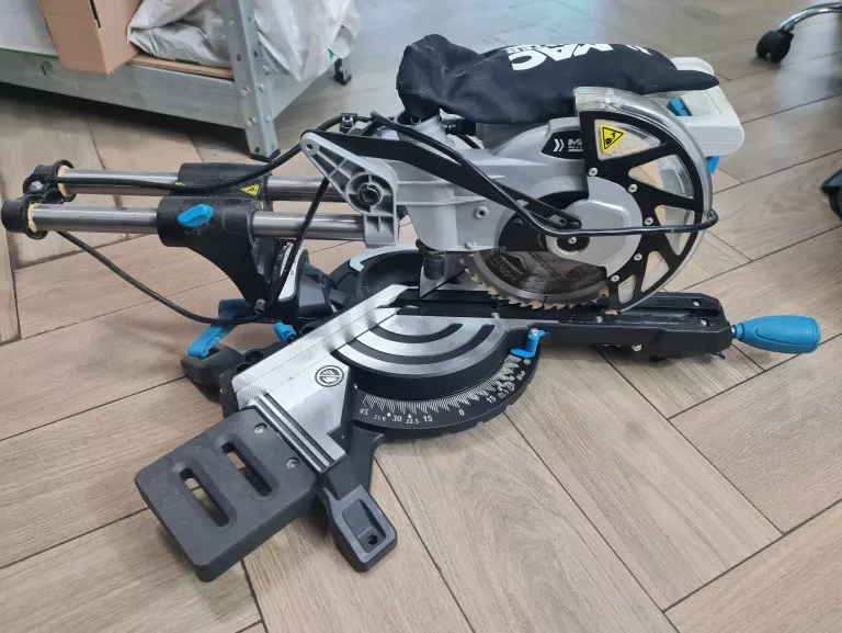 PIŁA UKOŚNICA MACALLISTER MMIS210C 210MM