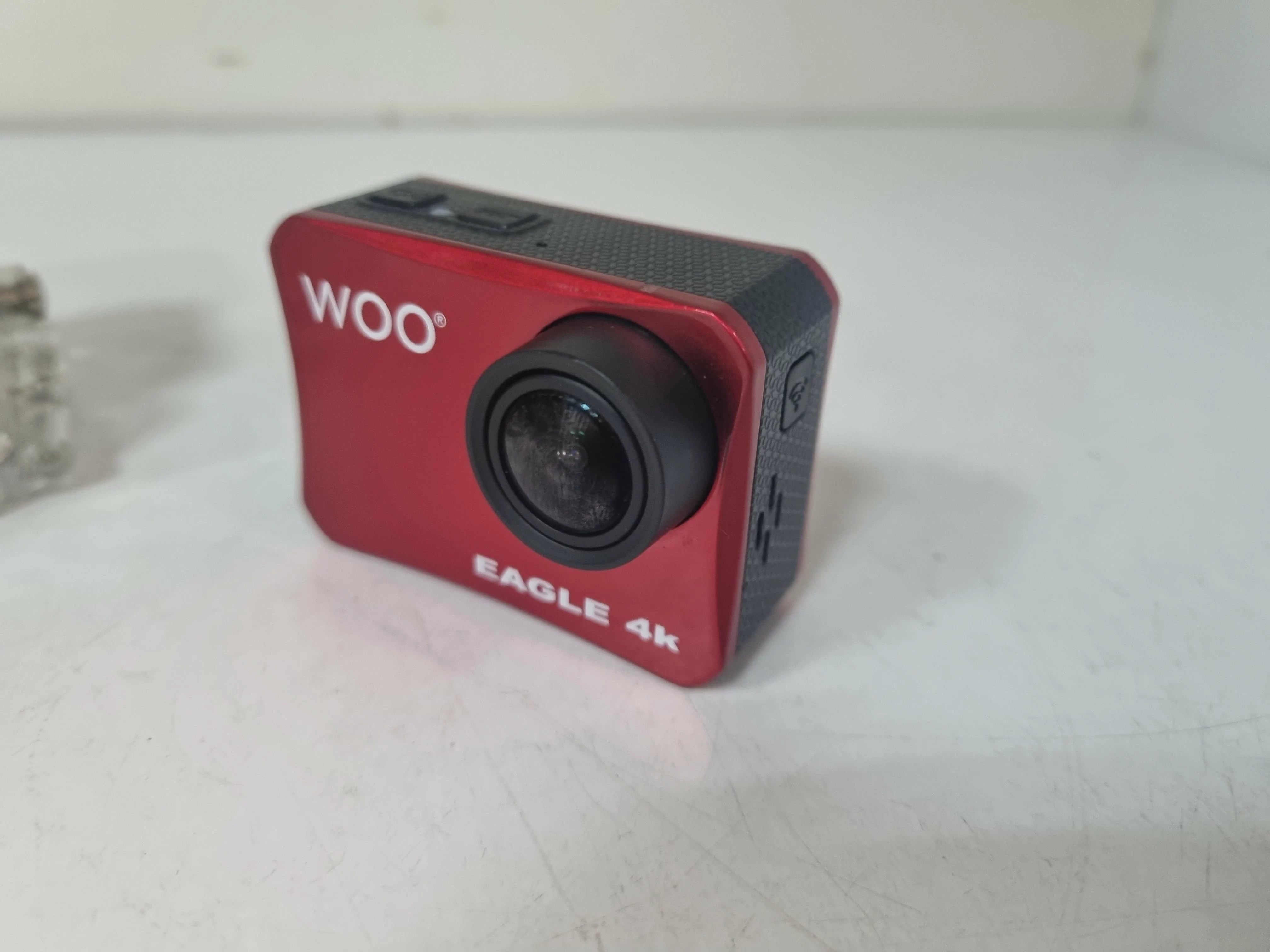 kamera-sportowa-woo-ac20k-eagle-4k-kolor-czerwony