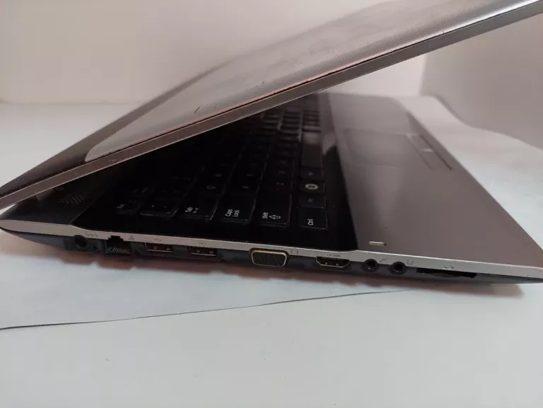 LAPTOP SAMSUNG RV520 WIN10 3/320GB I3-2310M