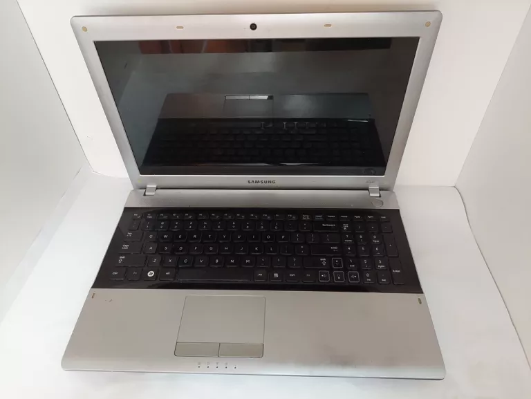 LAPTOP SAMSUNG RV520 WIN10 3/320GB I3-2310M