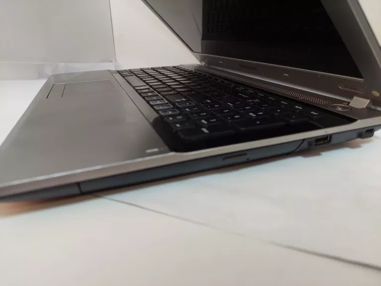 LAPTOP SAMSUNG RV520 WIN10 3/320GB I3-2310M