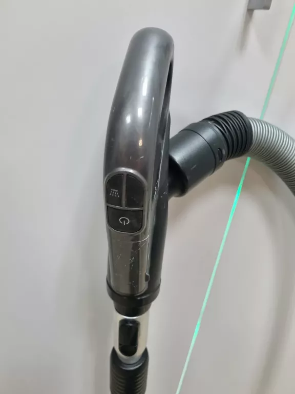 ODKURZACZ SAMSUNG VW17H9090HC