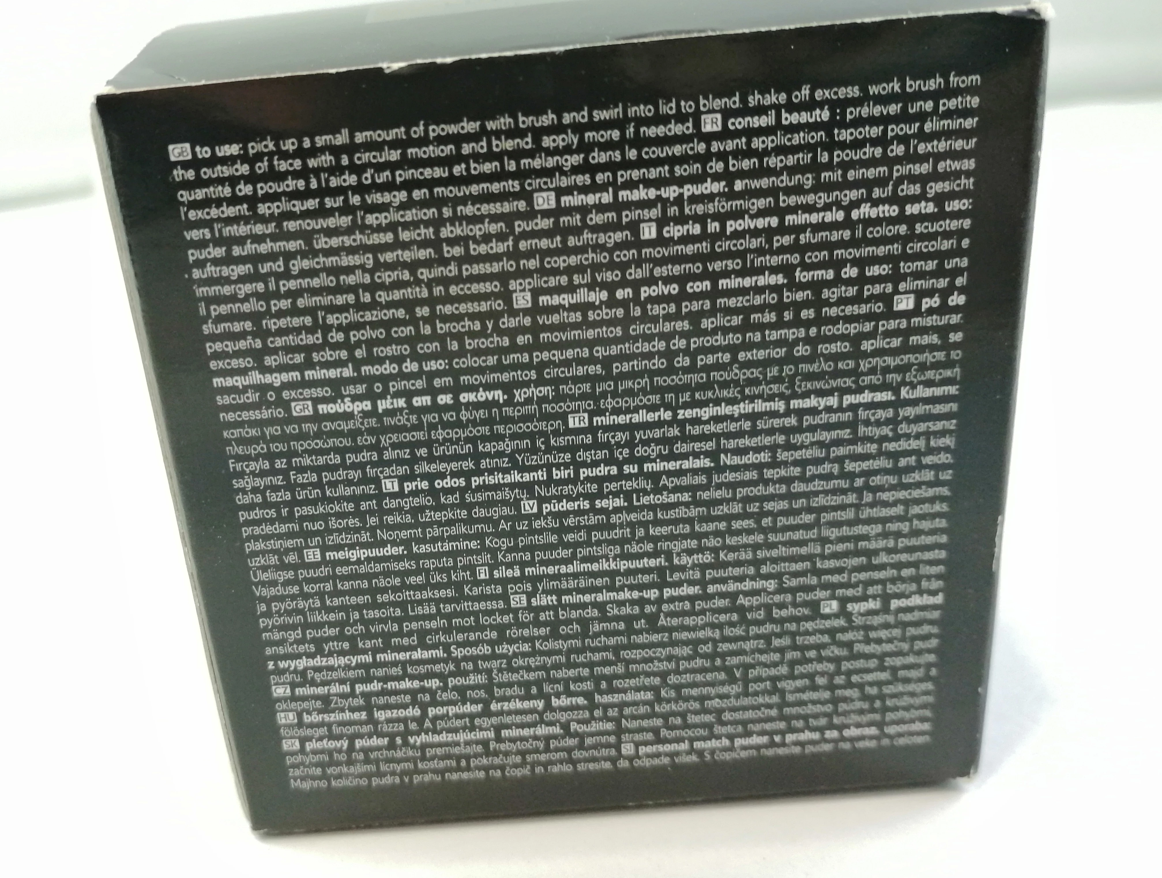 avon-puder-almond-nn1-5pa-marka-avon