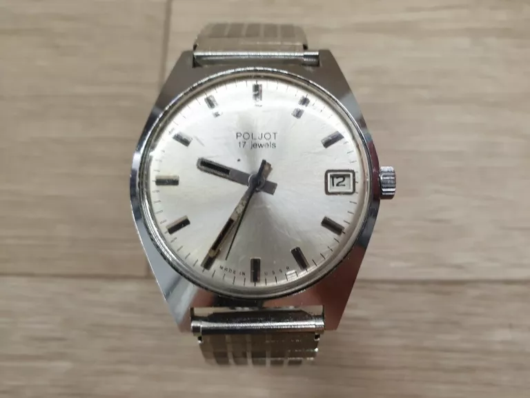 ZEGAREK MECHANICZNY POLJOT 17 JEWELS MADE IN USSR
