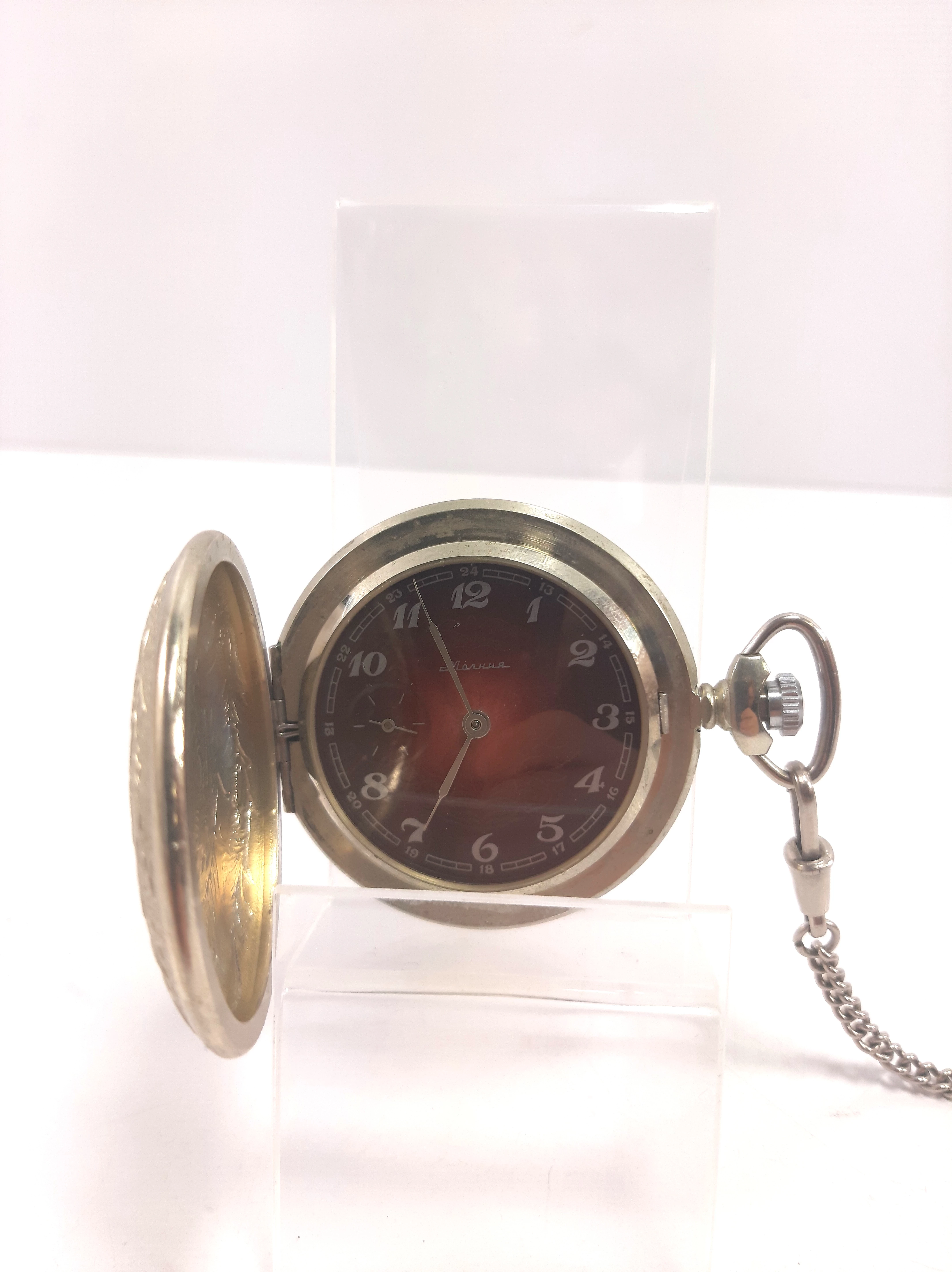 zegarek-kieszonkowy-molnija-made-in-ussr-28-czerwca-126-poznan-ska-x