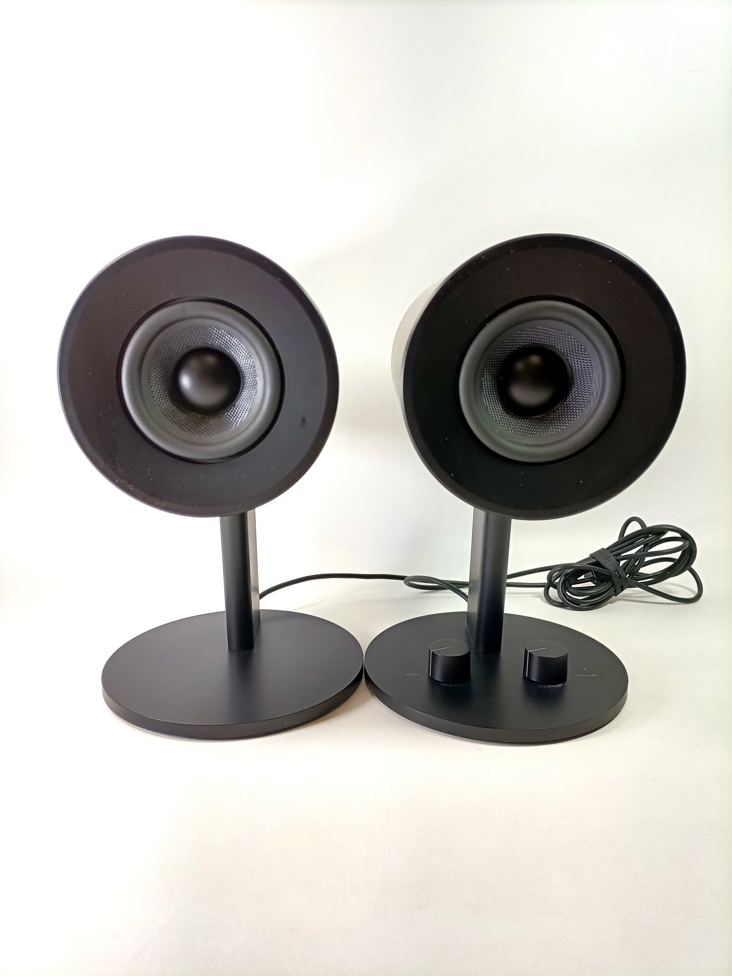 zestaw-glosnikow-20-razer-glosniki-gamingowe-model-glosniki-gamingowe-razer-nommo