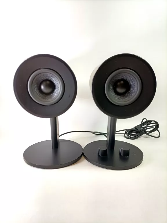 zestaw-glosnikow-20-razer-glosniki-gamingowe-model-glosniki-gamingowe-razer-nommo
