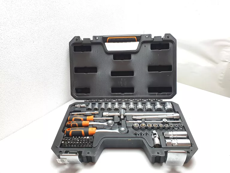 zestaw-kluczy-nasadowych-magnusson-legnicka-11-chojnow