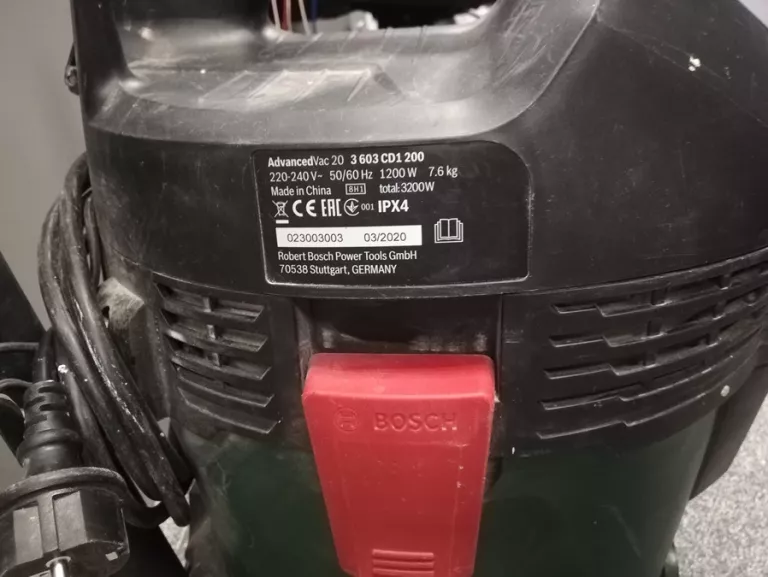 ODKURZACZ BOSCH ADVANCEDVAC 20
