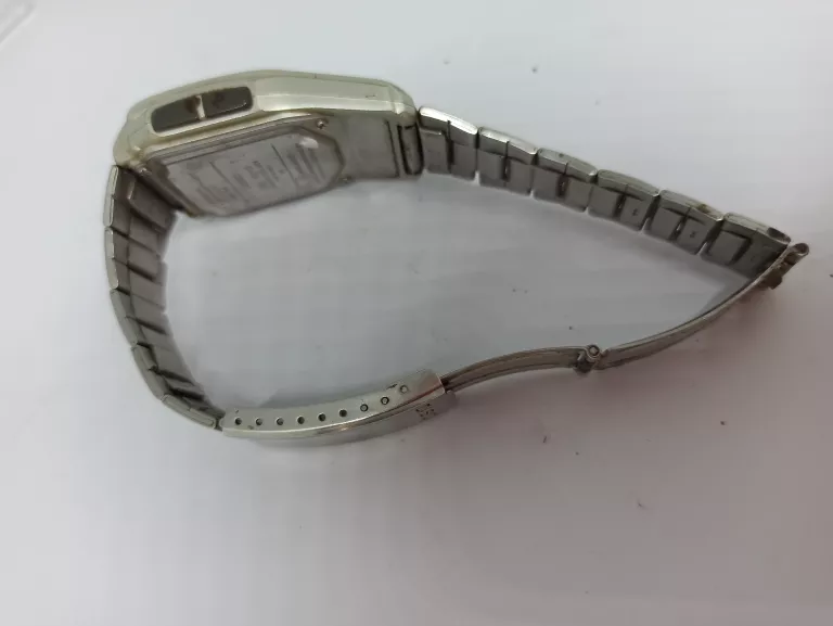 ZEGAREK CASIO 2888 DBC-32