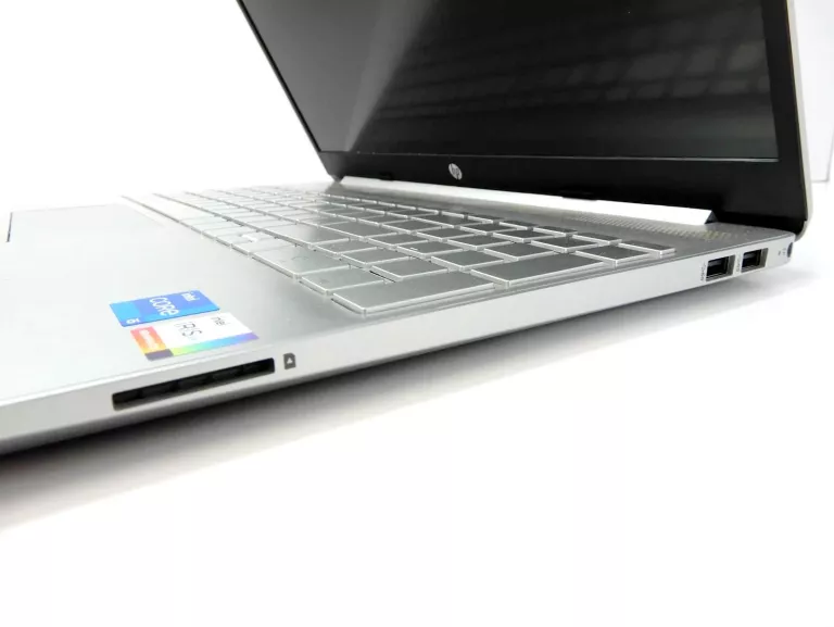 LAPTOP HP 15-DW3113NW I5-1135G7/8GB/512GB SSD