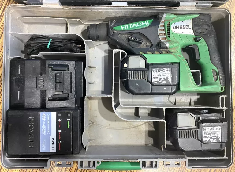 mlotowiertarka-hitachi-dh25dl-komplet-2007r-bohaterow-wrzesnia-79-swinoujscie