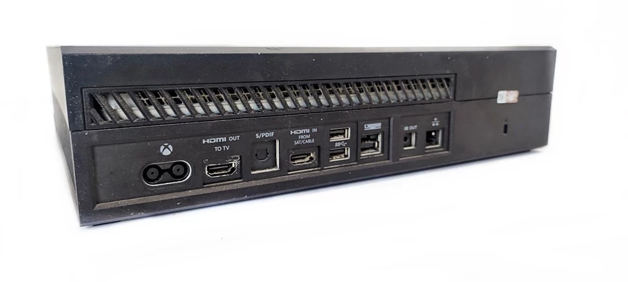 konsola-xbox-one-500gb-model-1540-dysk-wbudowana-pamiec-500-gb