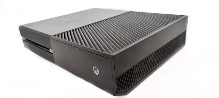KONSOLA XBOX ONE 500GB MODEL: 1540