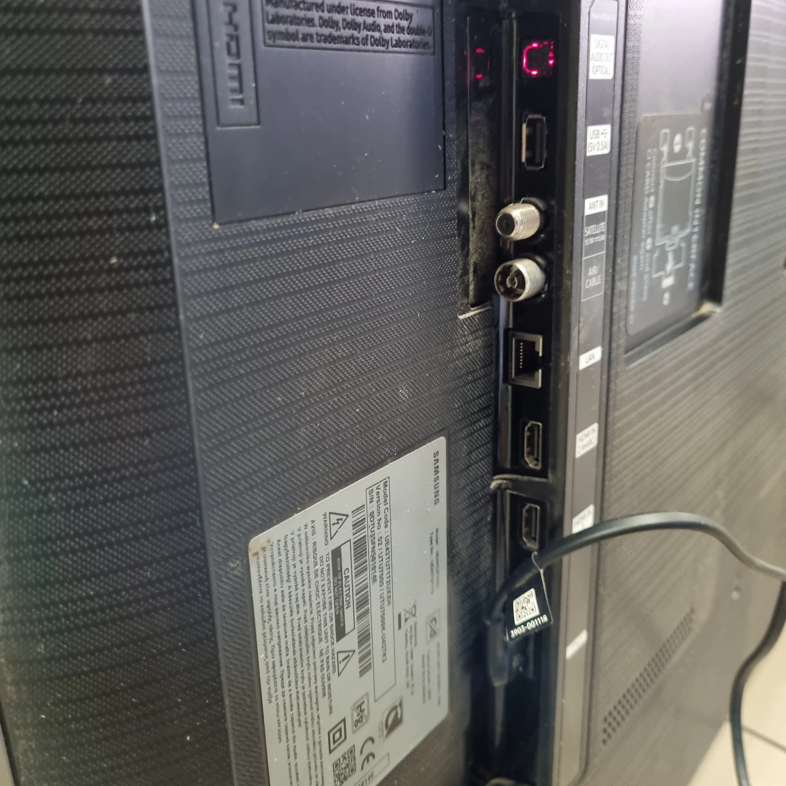 telewizor-samsung-43-cale-ue43au7172-komplet-przekatna-ekranu-cale-43