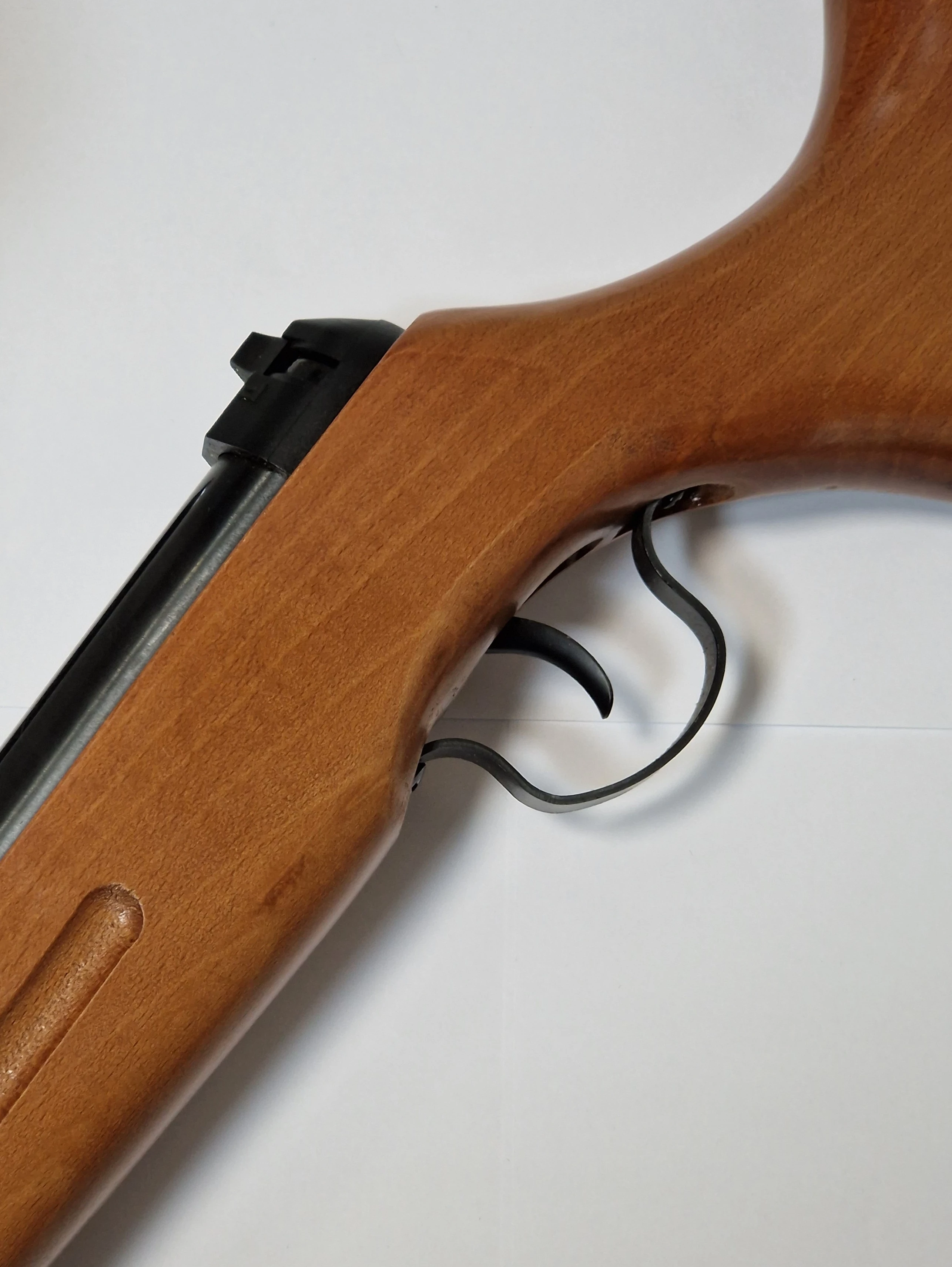 wiatrowka-huzar-55mm-gwintowana-lufa-super-stan-marka-inna