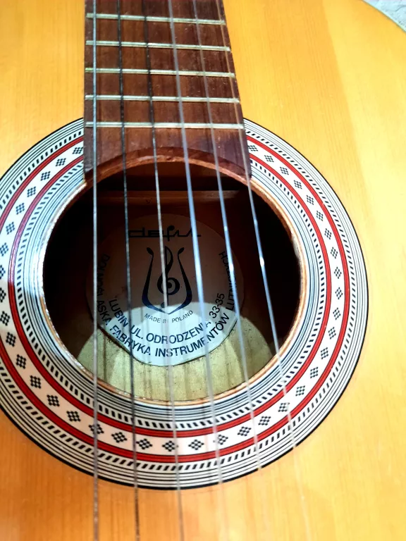 GITARA AKUSTYCZNA DEFIL