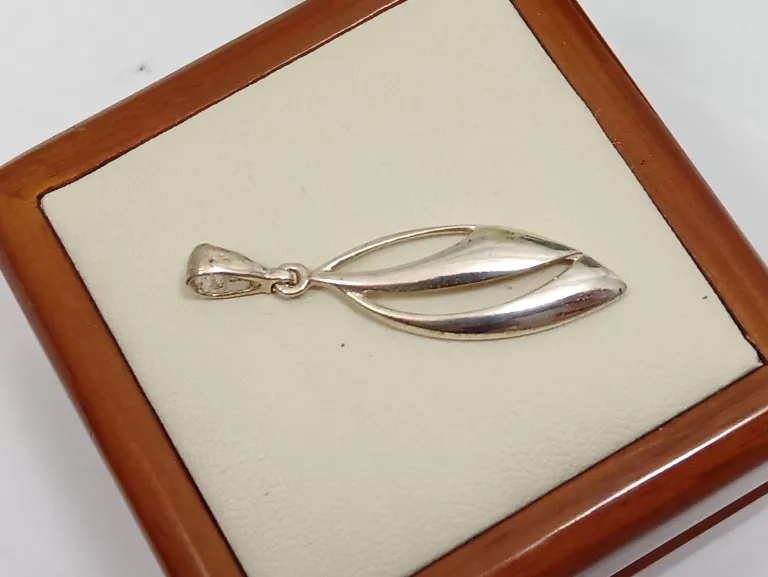 srebrna-zawieszka-listek-140g-925-stan-11323-2