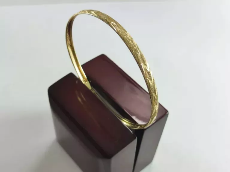 SZTYWNA ZŁOTA BRANSOLETKA P375 3,33G 7CM