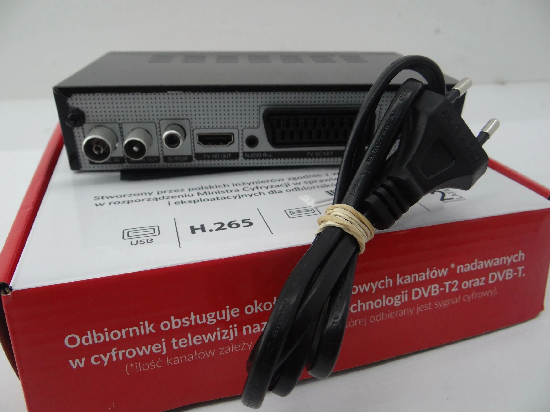 dekoder-dvbt-2-skymaster-stb-m265-komplet-ean-4000953602838