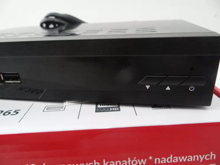 dekoder-dvbt-2-skymaster-stb-m265-komplet-model-stb-m265