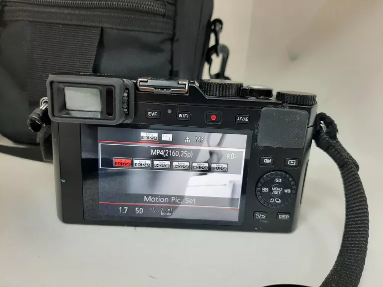 APARAT LEICA D-LUX TYP 109 W ETUI, OKAZJA!!!