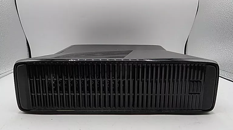 konsola-xbox-360-at-okazja-at-dysk-wbudowana-pamiec-320-gb