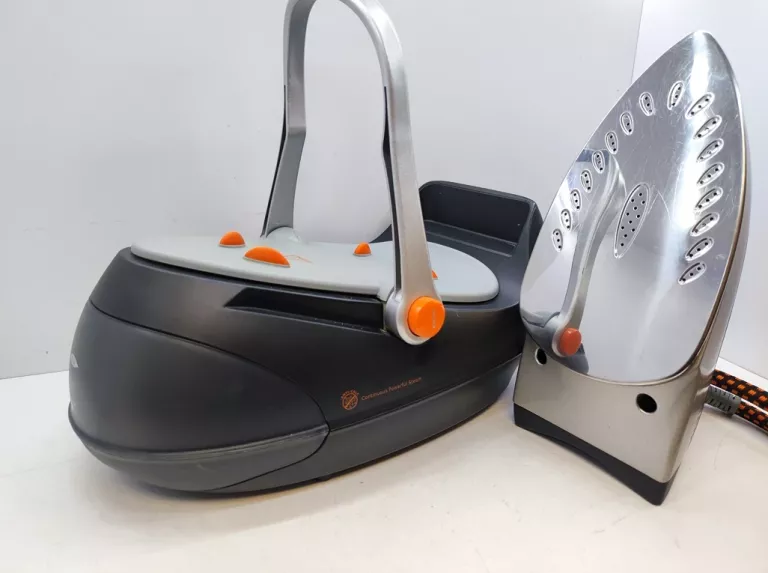 zelazko-ze-stacja-parowa-aeg-dbs-5591-jagiellonska-2-zabrze-sj