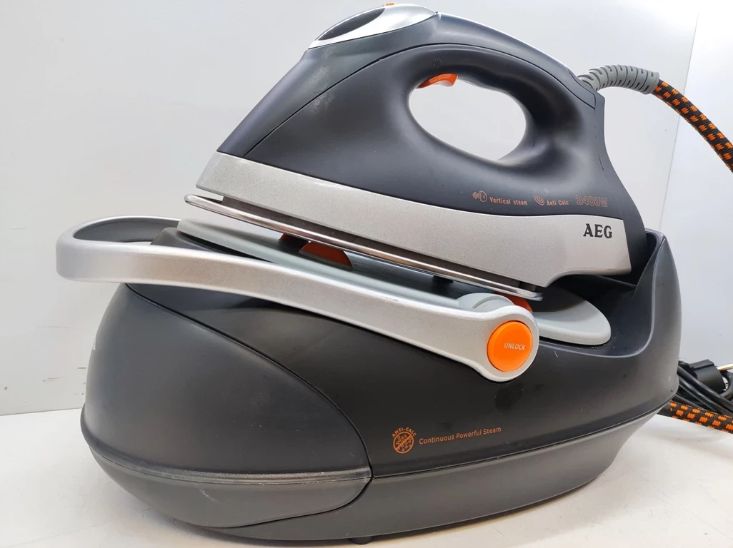 zelazko-ze-stacja-parowa-aeg-dbs-5591-stan-uzywany