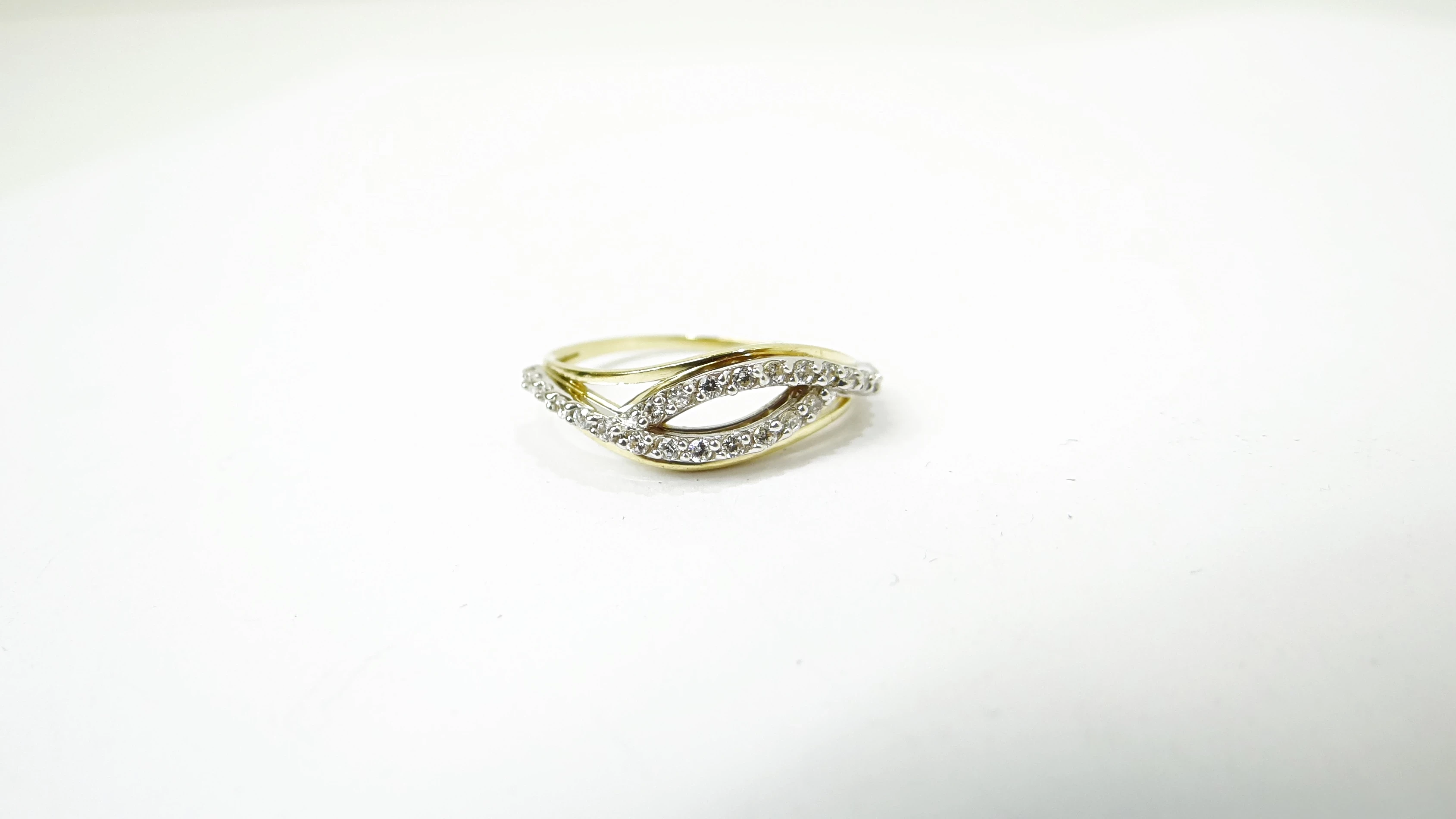 sliczny-zloty-pierscionek-14ct-205g-14r-reymonta-15-warszawa