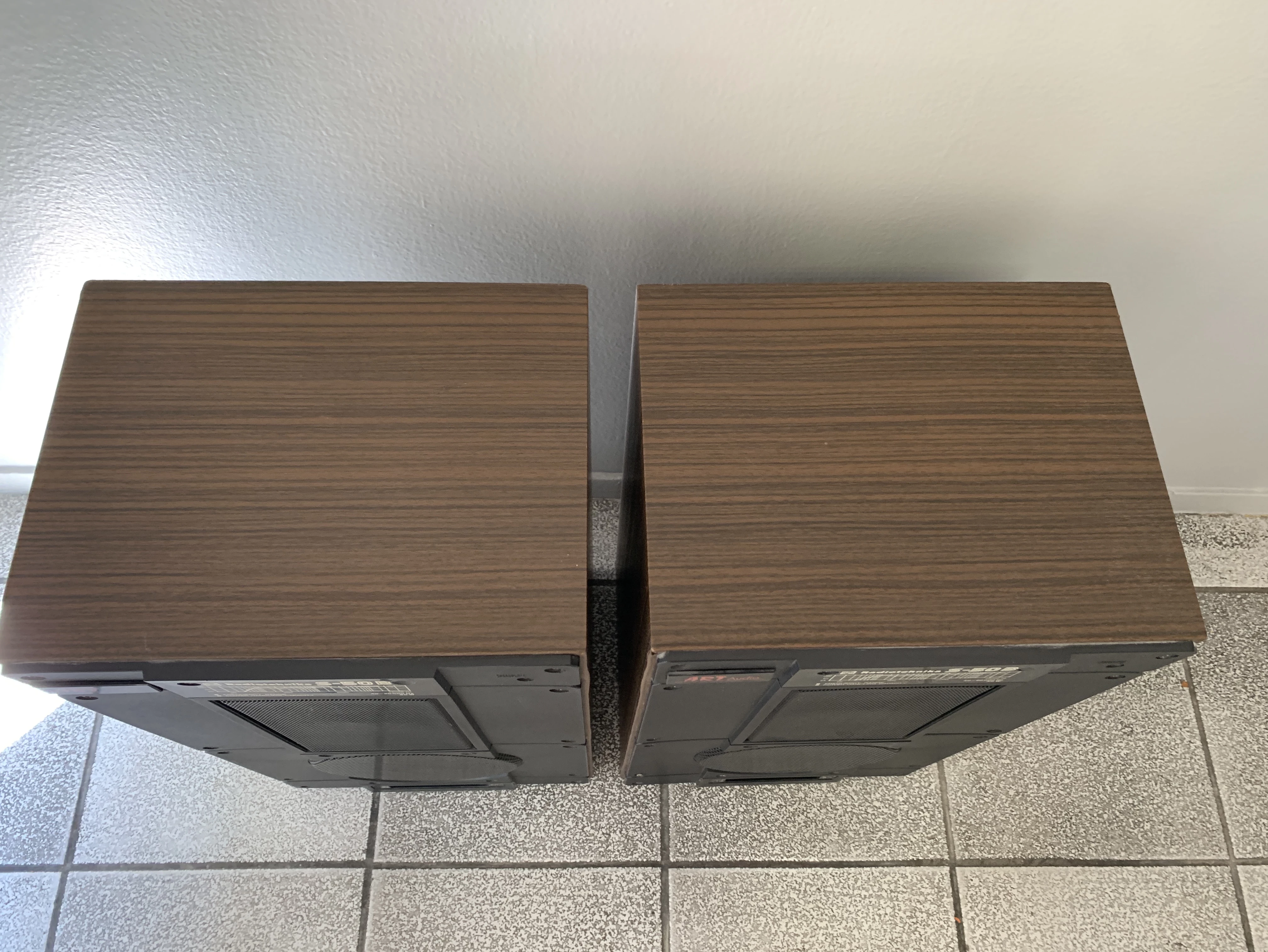 kolumny-radiotechnika-s50b-polecamy-rodzaj-podlogowe