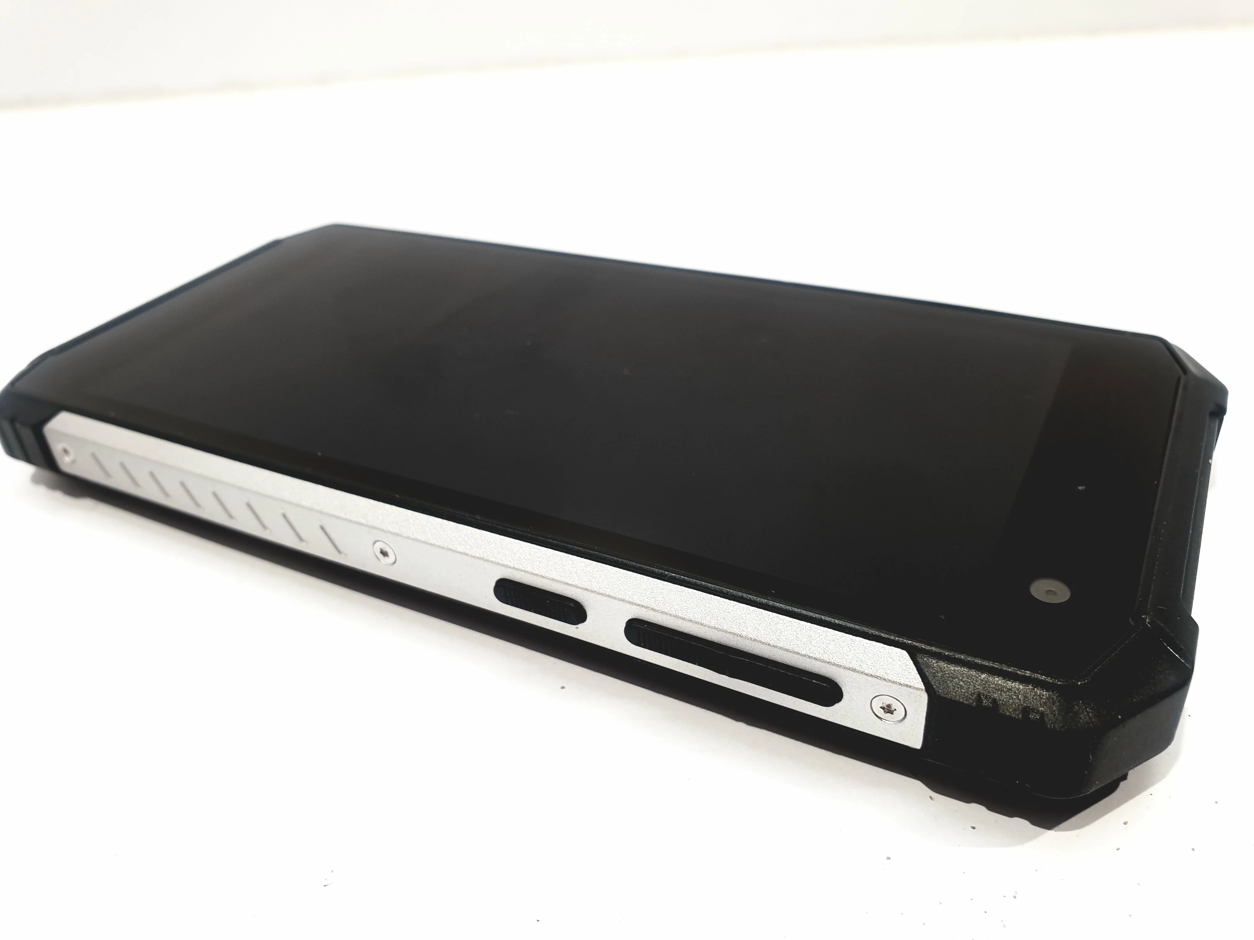 telefon-hammer-energy-2-kolor-czarny